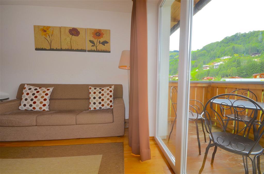 Apartment Riccardo - By Alpen Apartments Kaprun Exterior photo